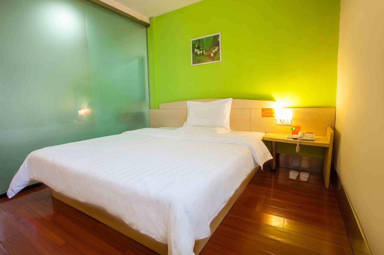 7Days Inn Deyang Zhongjiang Kuishan Park Extérieur photo