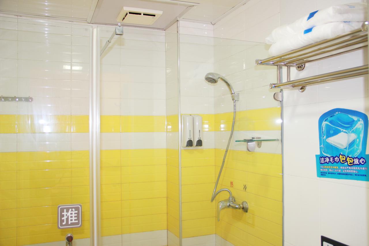 7Days Inn Deyang Zhongjiang Kuishan Park Extérieur photo