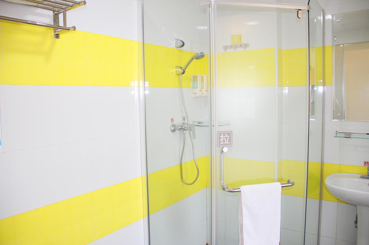 7Days Inn Deyang Zhongjiang Kuishan Park Extérieur photo